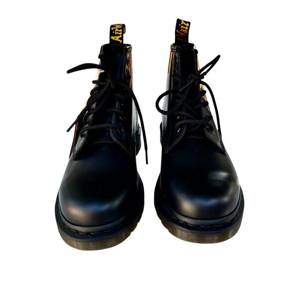 NWT Dr. Marten 1460 Smooth Leather Lace Up Boots Women Size 9 Men Sz 8 - Picture 4 of 9